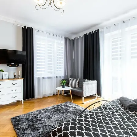 Clicktheflat Chmielna 7 Apartment *