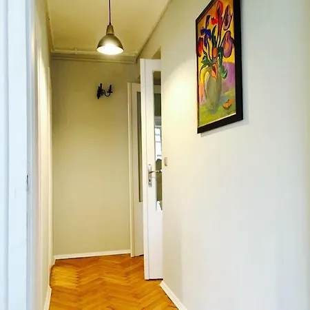 Clicktheflat Chmielna 7 *