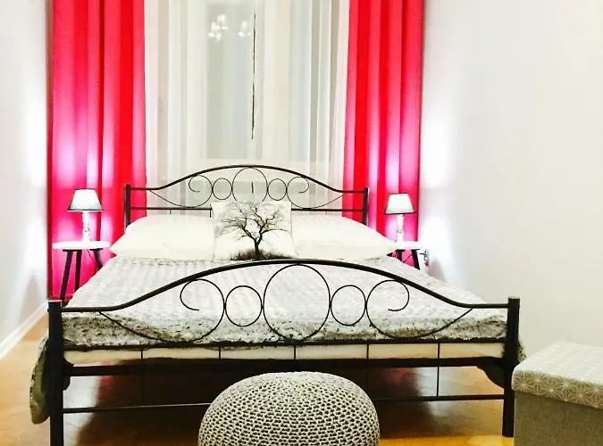 Clicktheflat Apartament Chmielna 7